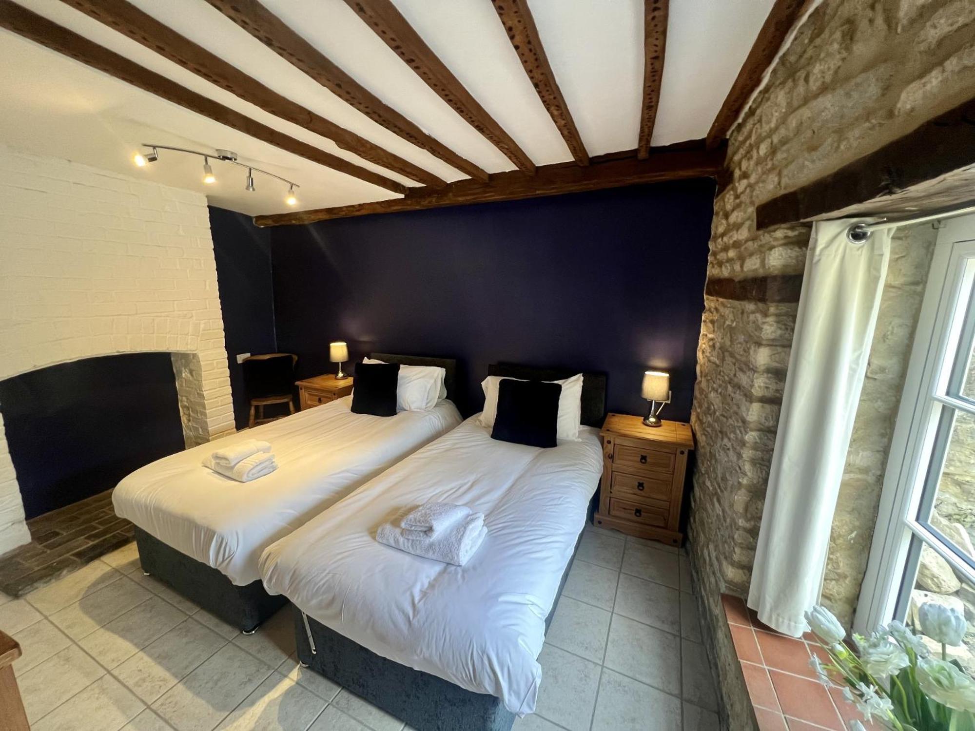 The Old Coach House Villa Witney Eksteriør bilde